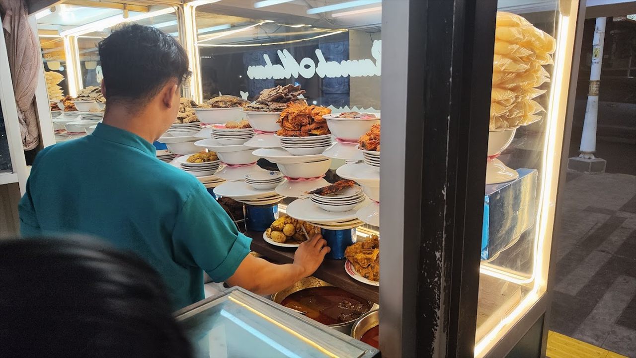 Rumah Makan Minang Sepakat 料理