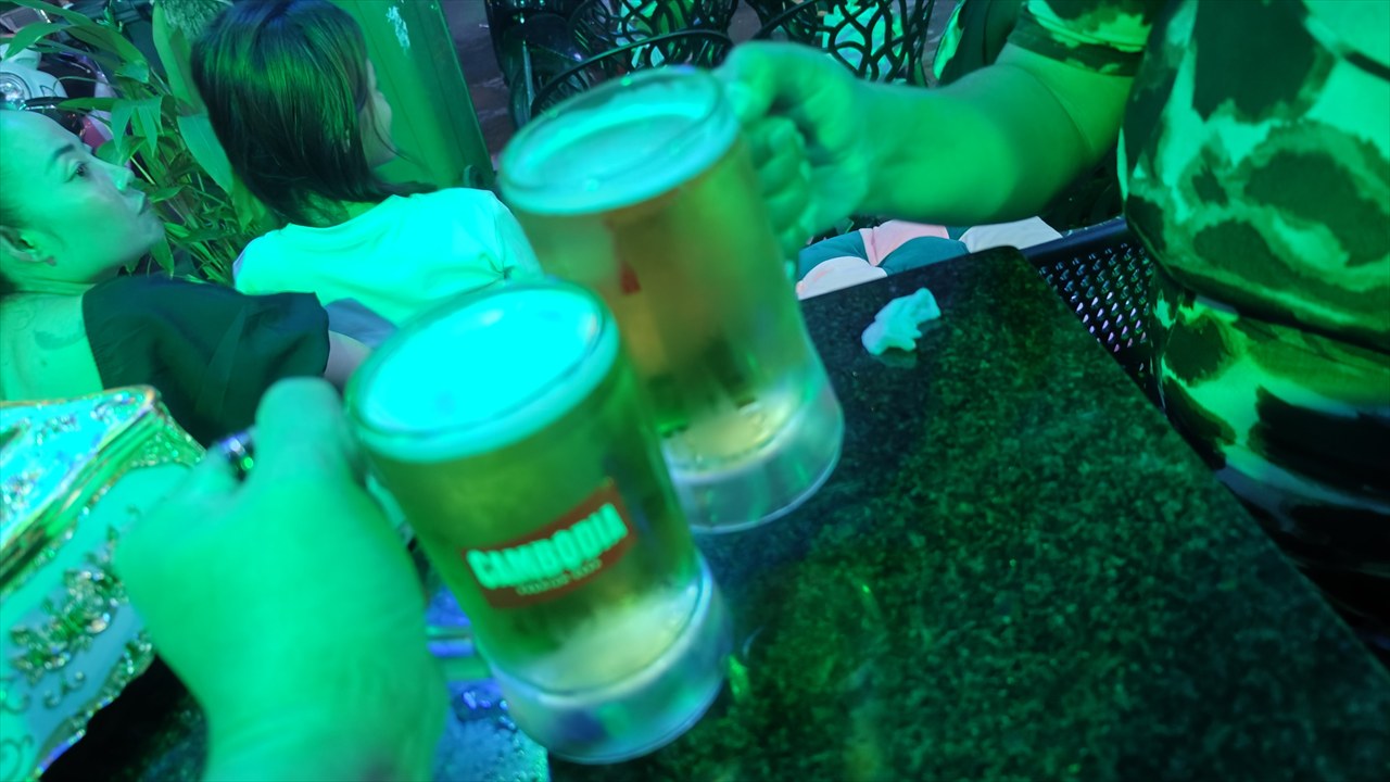 プノンペン・リバーサイド・ガールズバー バー娘のチョイスについて レディースドリンクの裏技