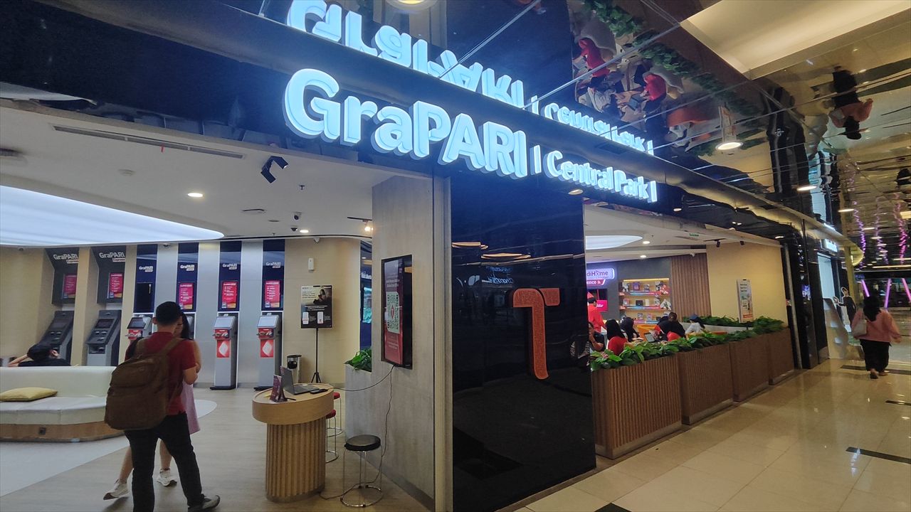 Telkomsel GraPARI (店舗)