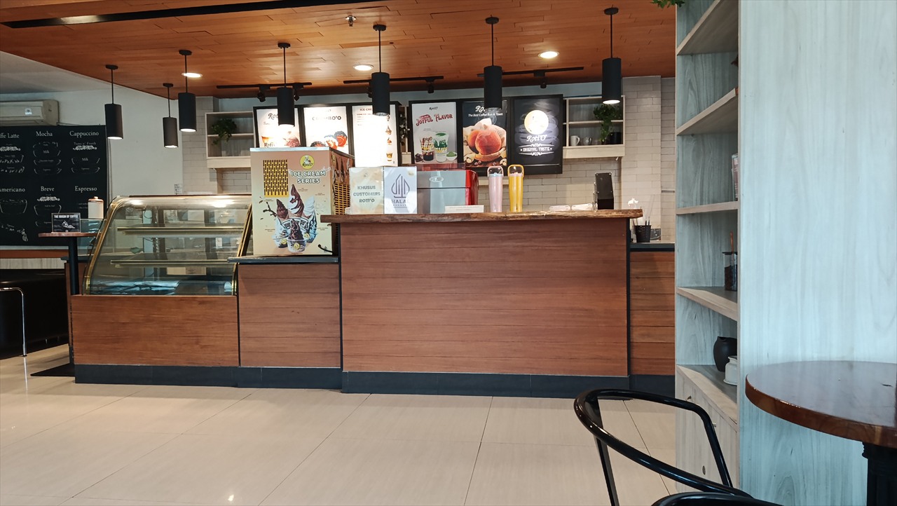 d'primahotel ITC Mangga Dua (朝食場所)