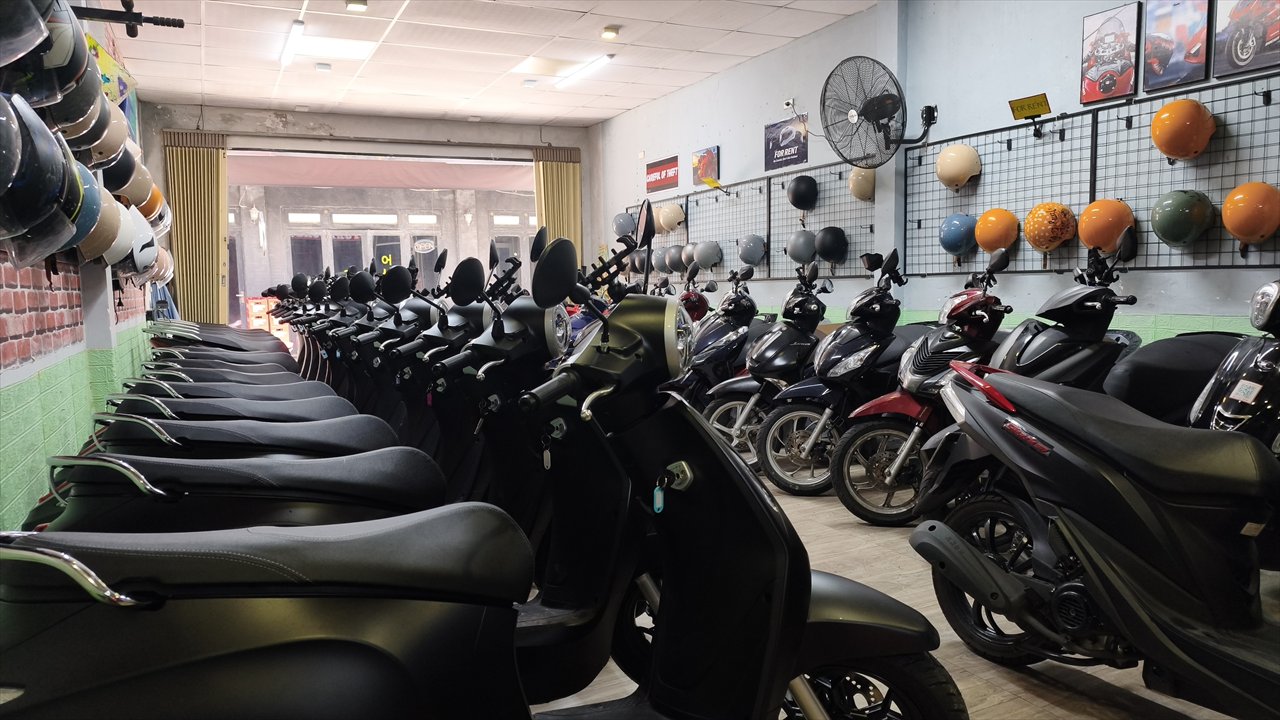 ダナン観光 レンタルバイク店