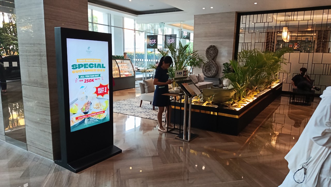 Holiday Inn & Suites Jakarta Gajah Mada By IHG (ロビー近く)