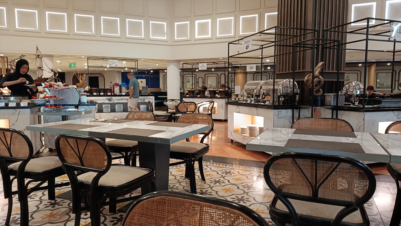 Mercure Jakarta Batavia （朝食会場２）