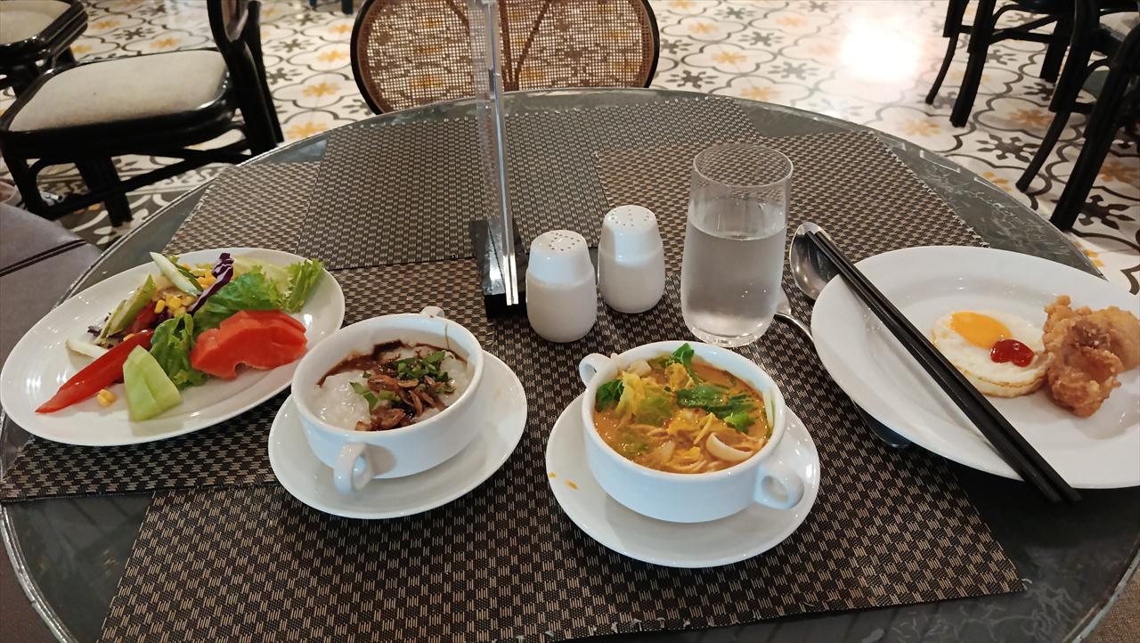 Mercure Jakarta Batavia （選択した朝食１日目）