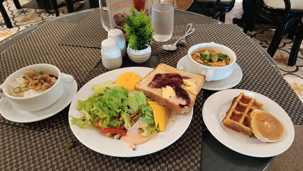 Mercure Jakarta Batavia （選択した朝食２日目）
